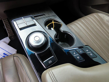 Kia K8 — photo 11