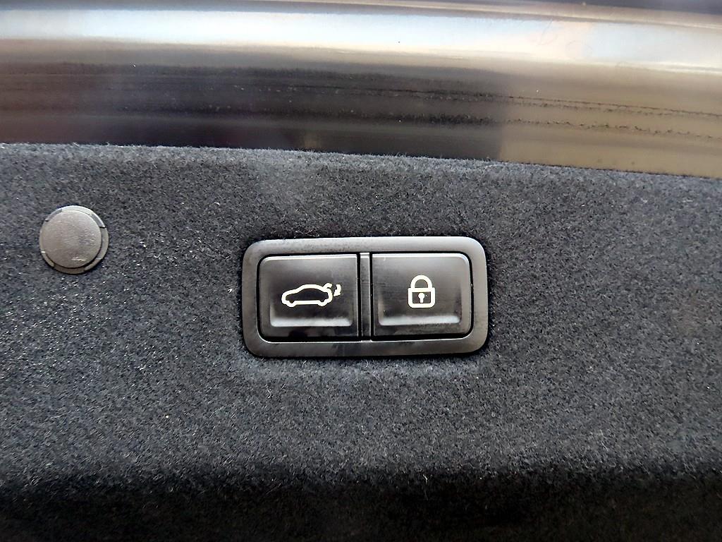 Kia K8 — photo 15