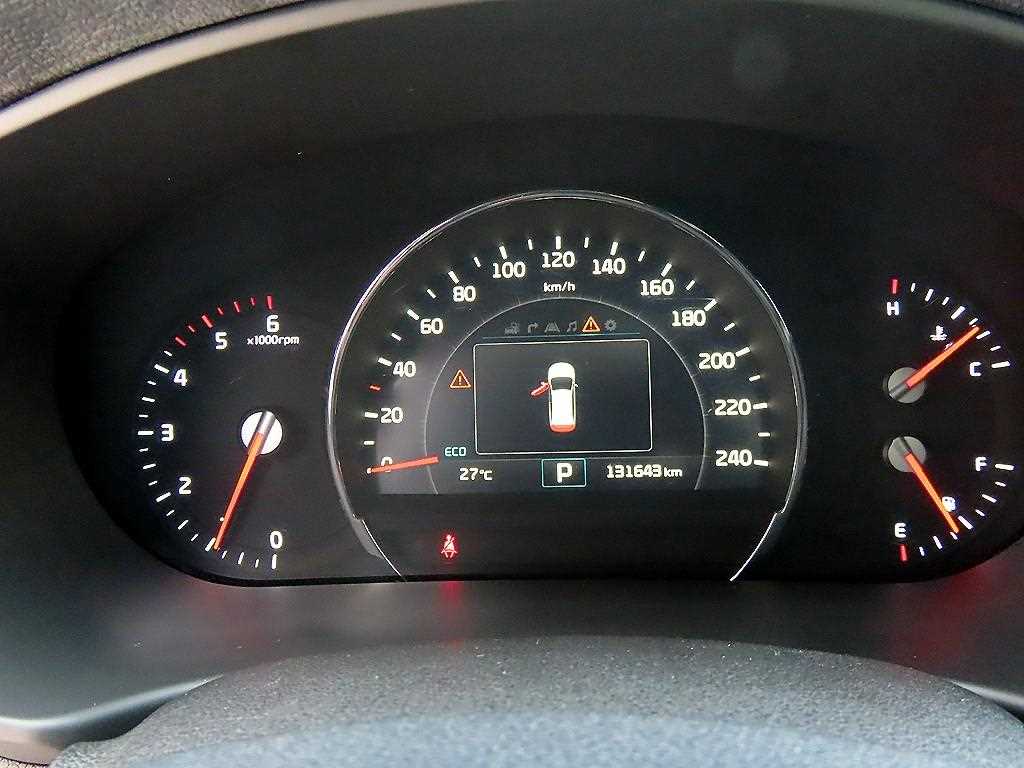 Kia Sorento — photo 09