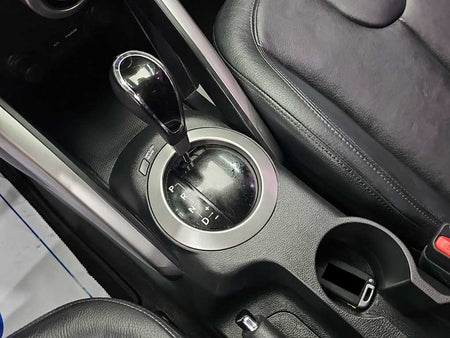 Hyundai Veloster — photo 08