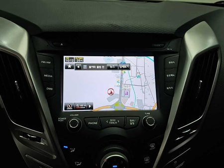 Hyundai Veloster — photo 13