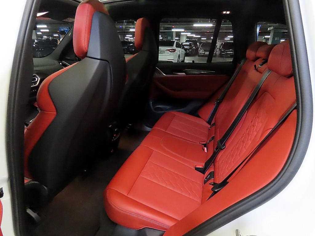 BMW X3M — photo 07