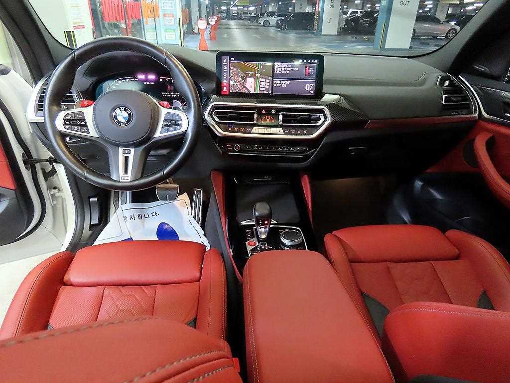 BMW X3M — photo 10