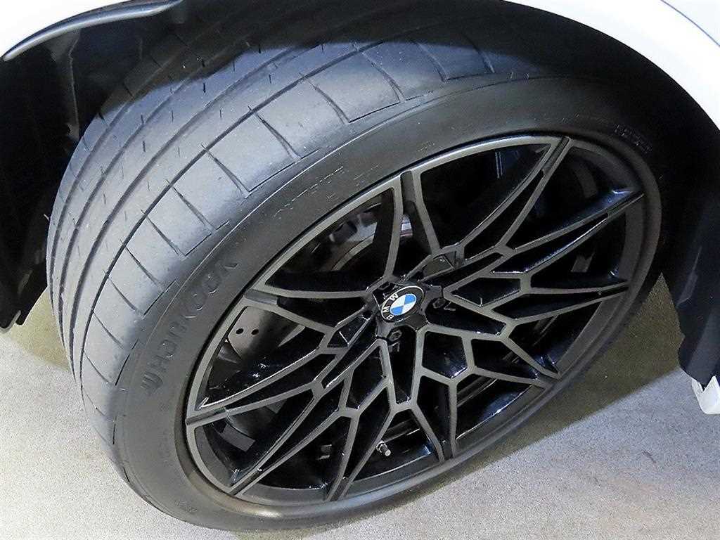 BMW X3M — photo 20