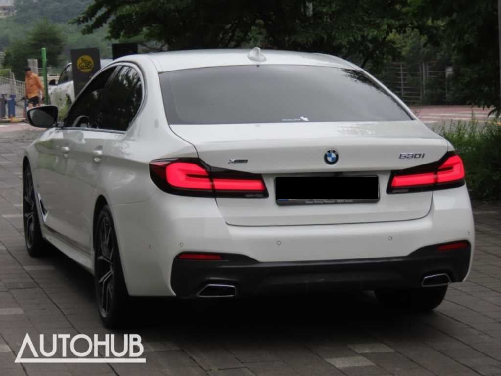 BMW 5-Series — photo 04