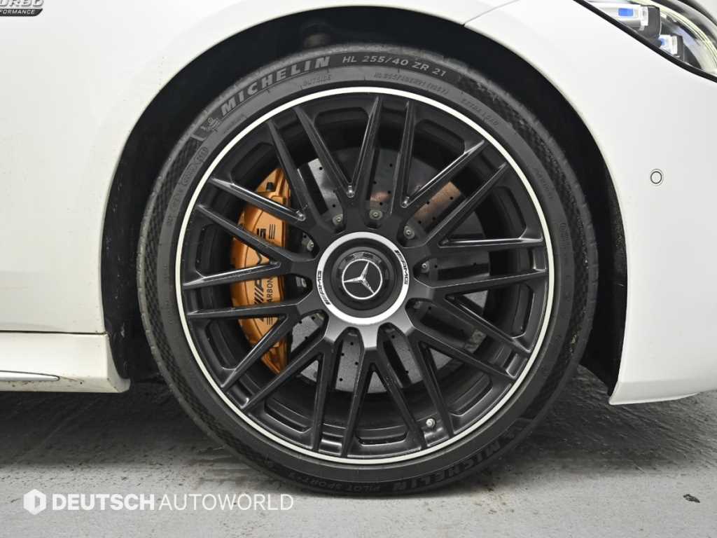 Mercedes-Benz S-Class — photo 05