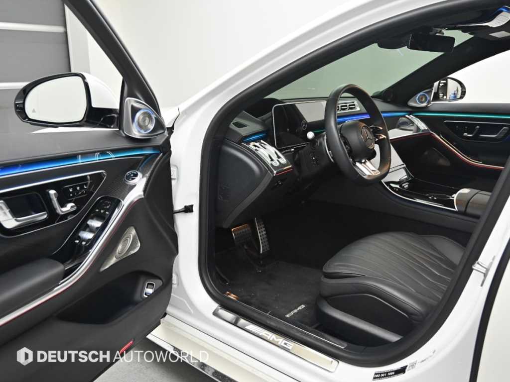 Mercedes-Benz S-Class — photo 11