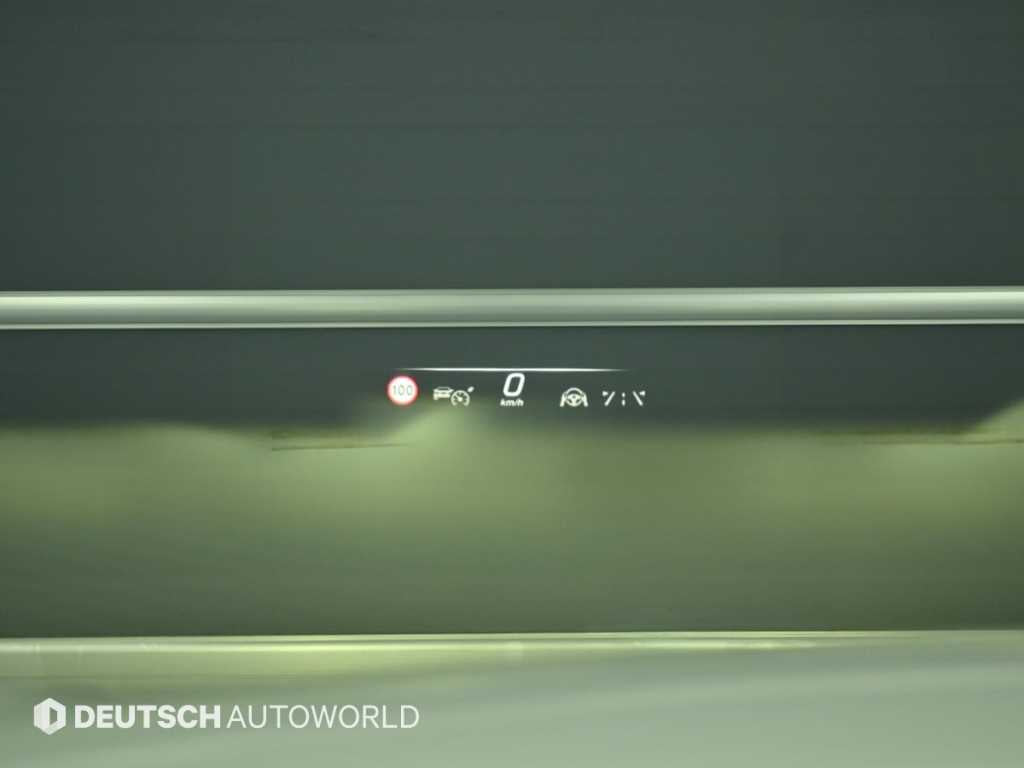 Mercedes-Benz S-Class — photo 17