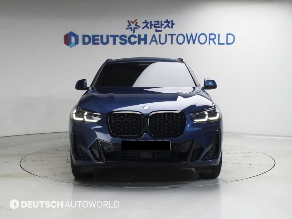 BMW X4 — photo 03