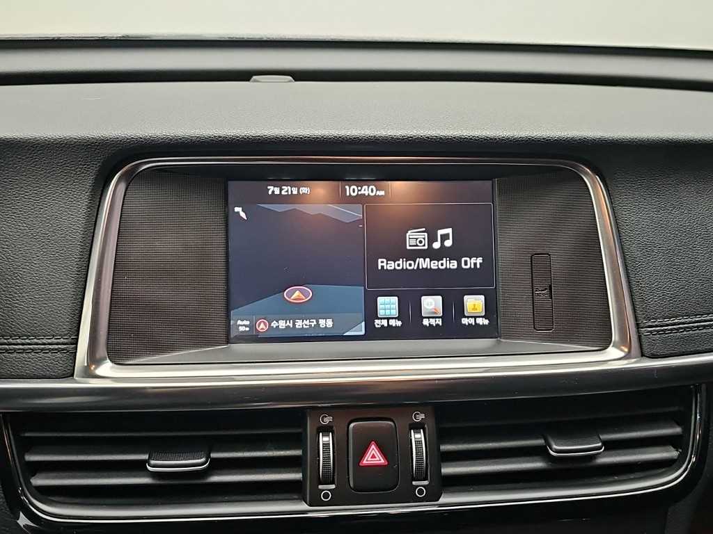 Kia K5 — photo 13