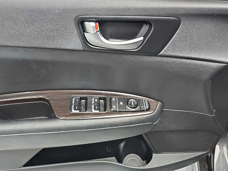 Kia K5 — photo 15