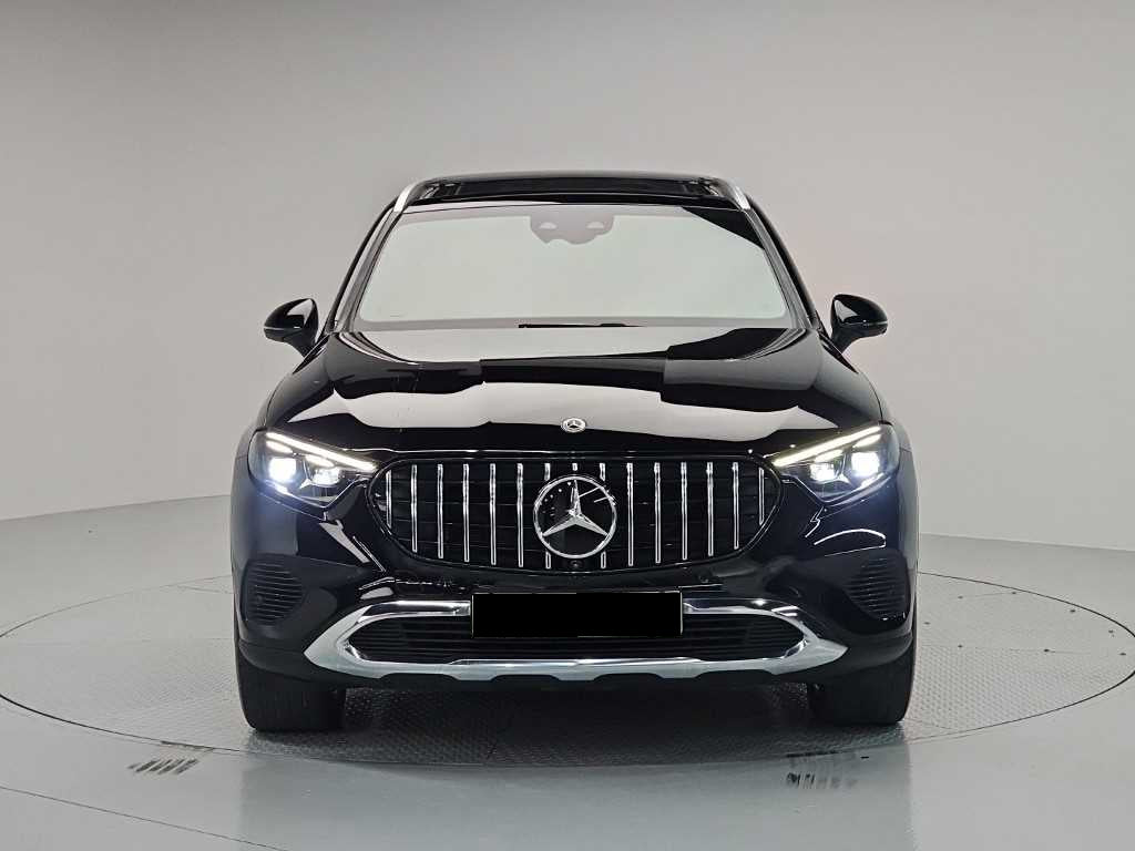 Mercedes-Benz GLC-Class — photo 02