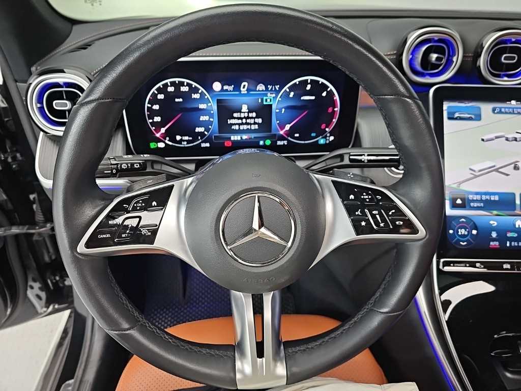 Mercedes-Benz GLC-Class — photo 09