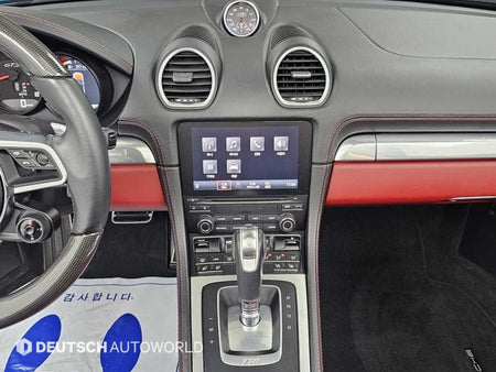 Porsche 718 — photo 14