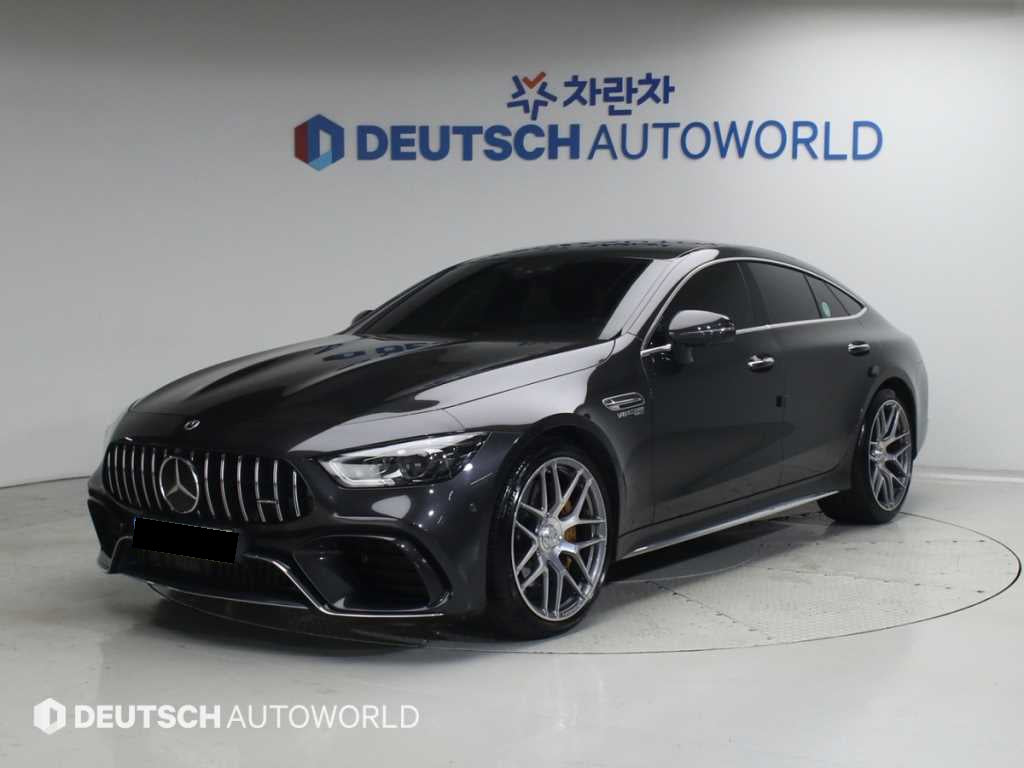 Mercedes-Benz AMG GT — photo 01