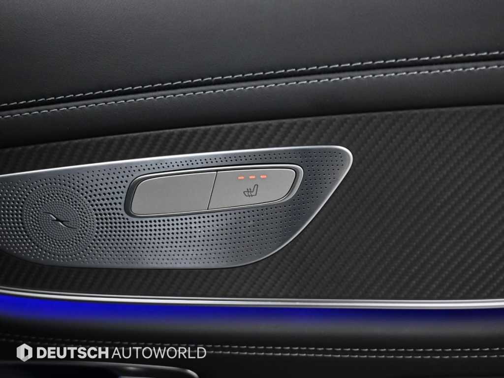 Mercedes-Benz AMG GT — photo 16