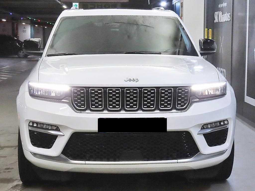 Jeep Cherokee — photo 01