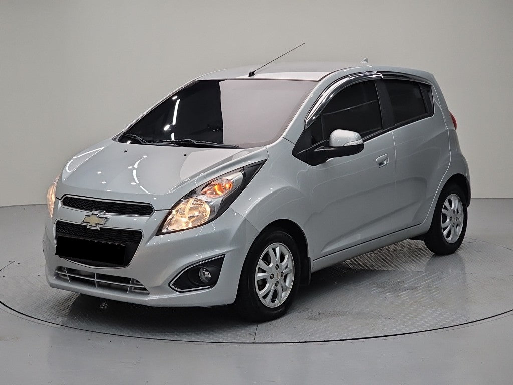 CHEVROLET Spark — photo 01
