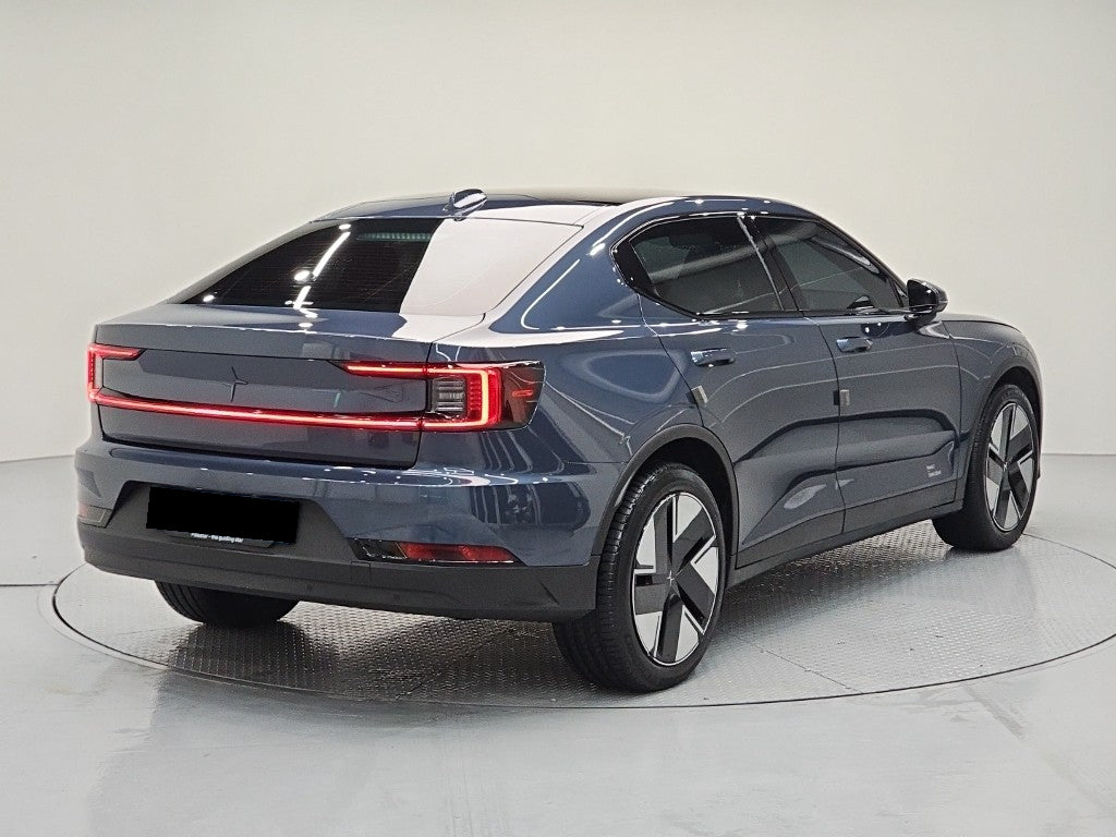 Polestar Polestar 2 — photo 04
