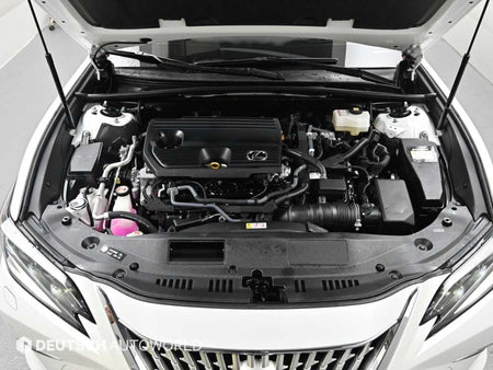 Lexus ES — photo 06