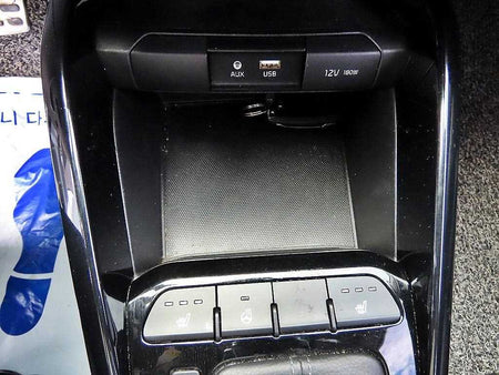 Kia Stonic — photo 13