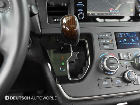 Toyota Sienna — photo 09