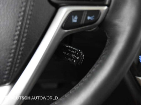 Toyota Sienna — photo 17