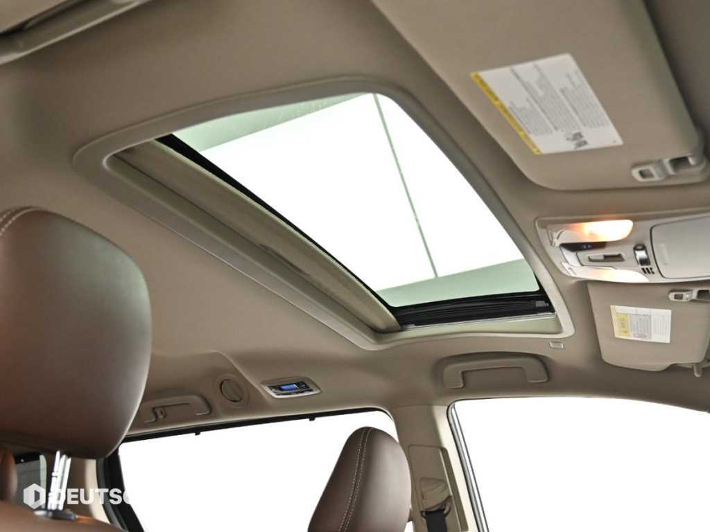 Toyota Sienna — photo 18