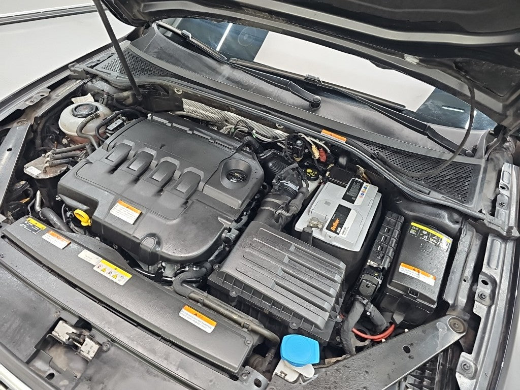 Volkswagen Passat — photo 05