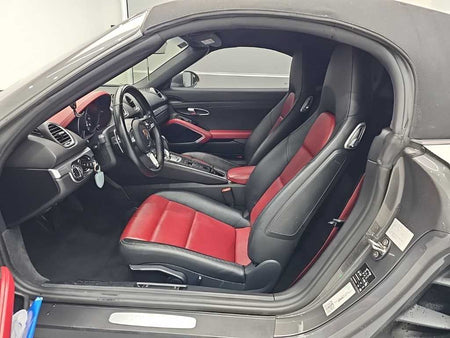 Porsche 718 — photo 11