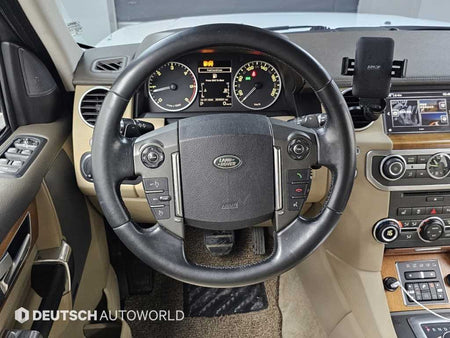 Land Rover Discovery — photo 13