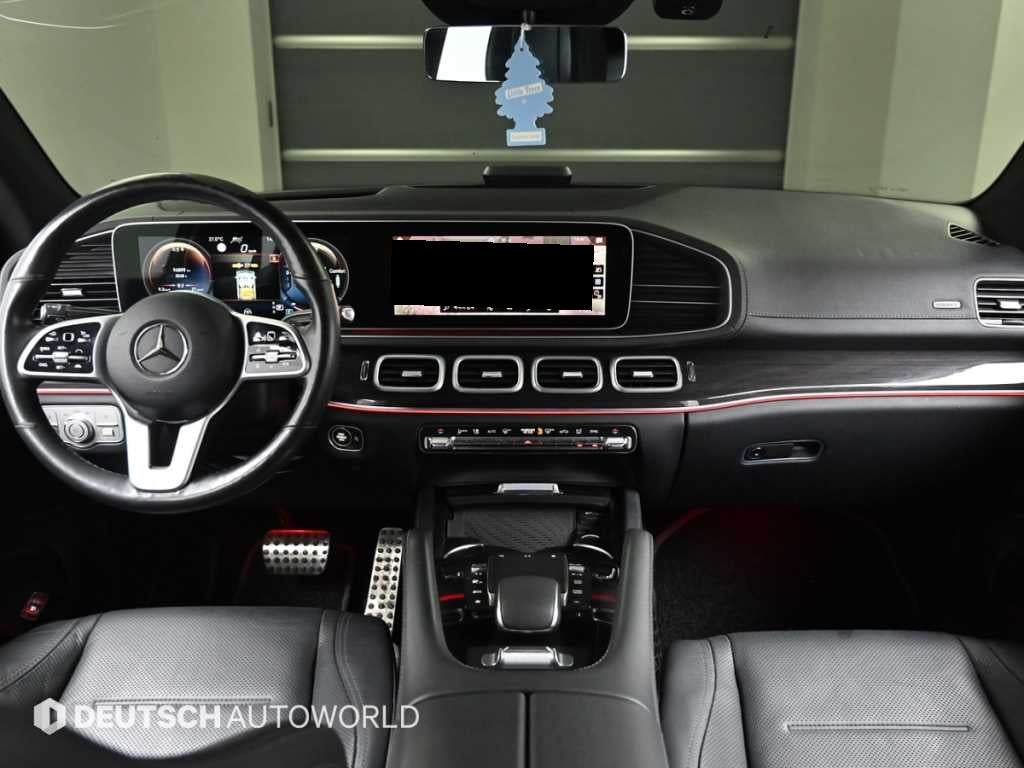 Mercedes-Benz GLE-Class — photo 07