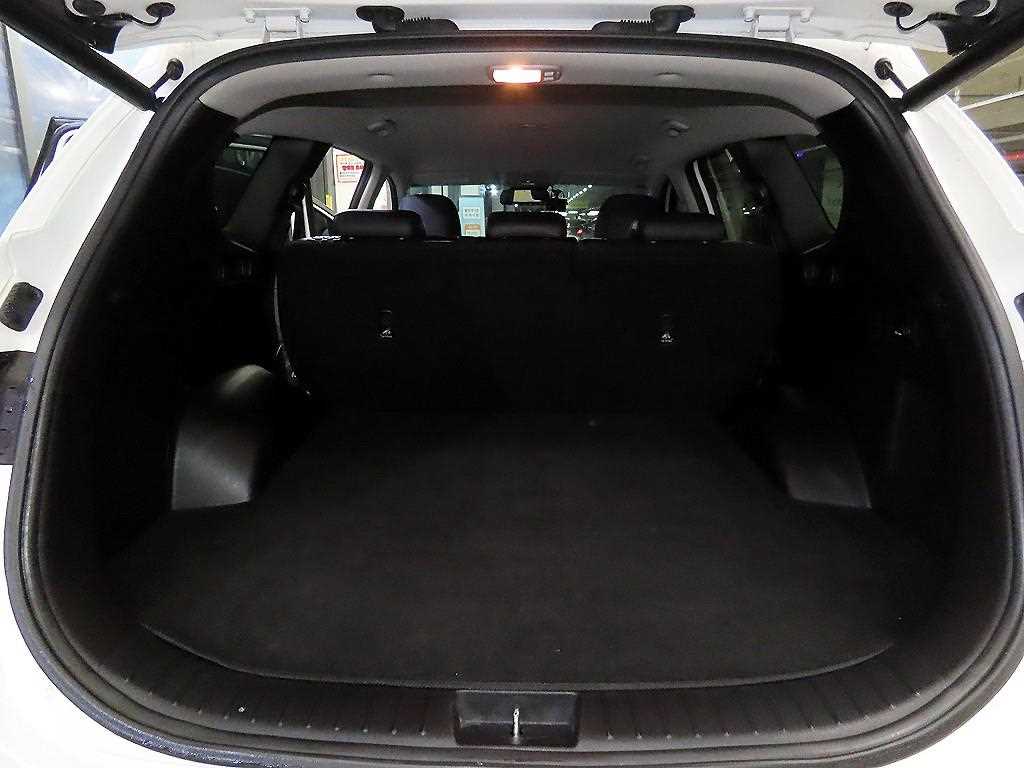 Hyundai Santafe — photo 17