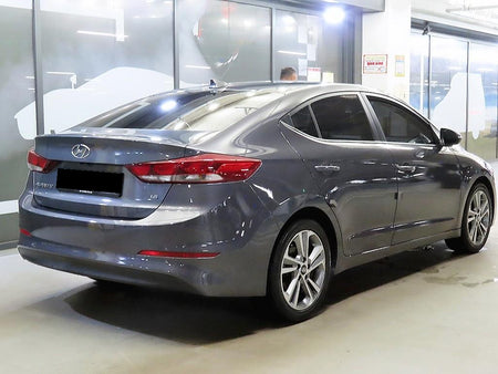 Hyundai Avante — photo 04