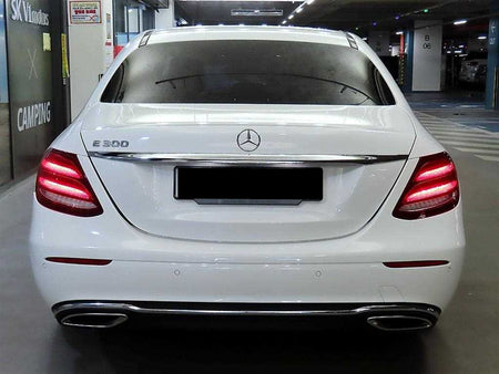 Mercedes-Benz E-Class — photo 05