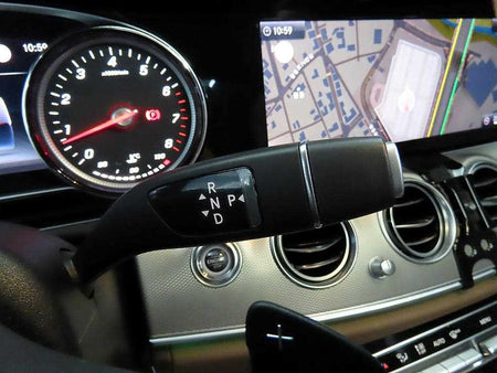 Mercedes-Benz E-Class — photo 12