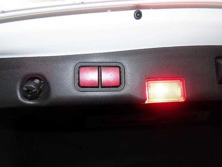 Mercedes-Benz E-Class — photo 16