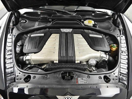 Bentley Flying Spur — photo 20