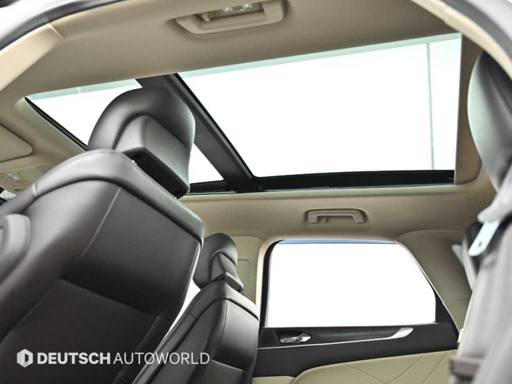 Lincoln MKC — photo 18