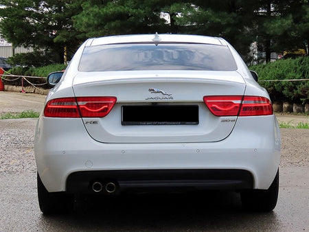 Jaguar XE — photo 04