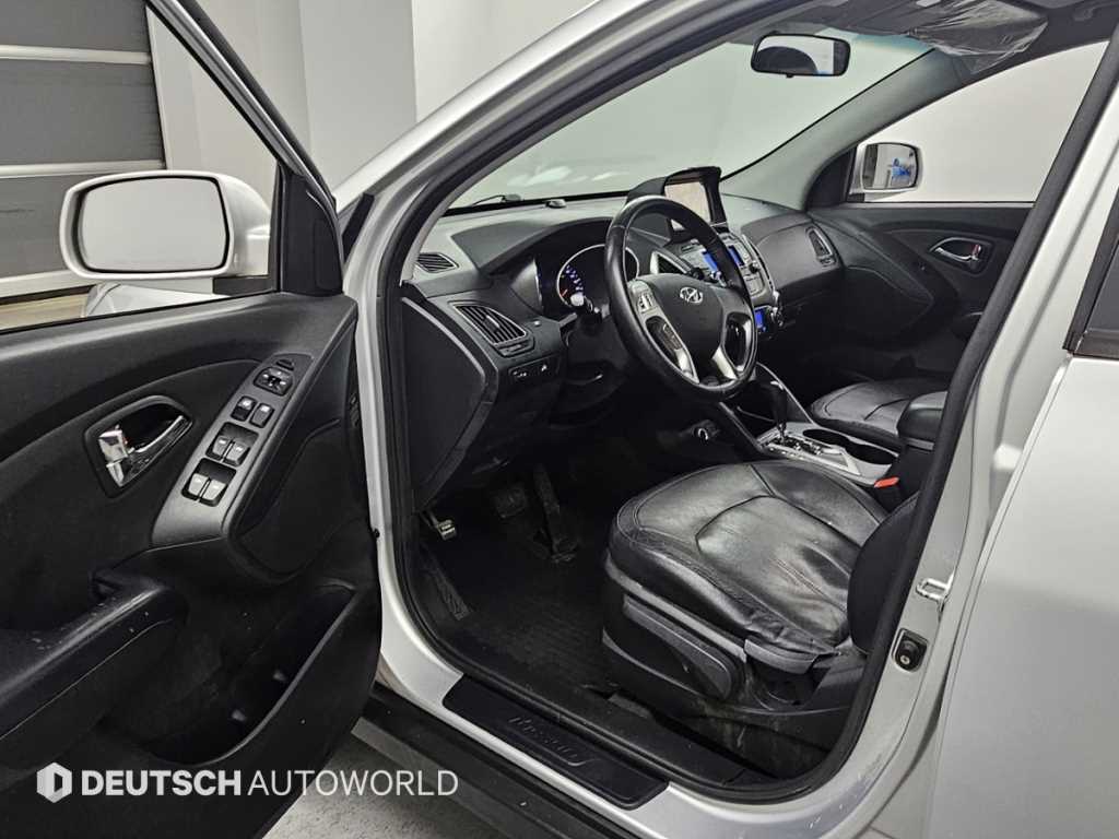 Hyundai Tucson — photo 11