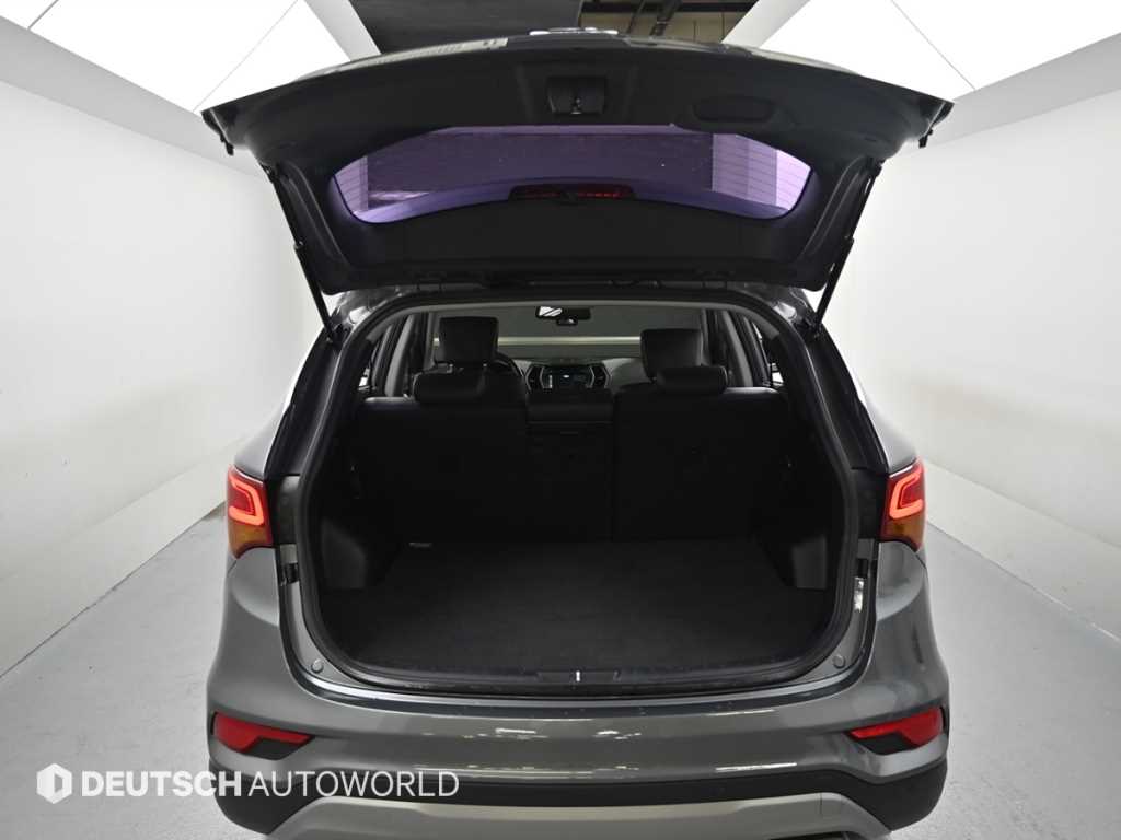 Hyundai Santafe — photo 19