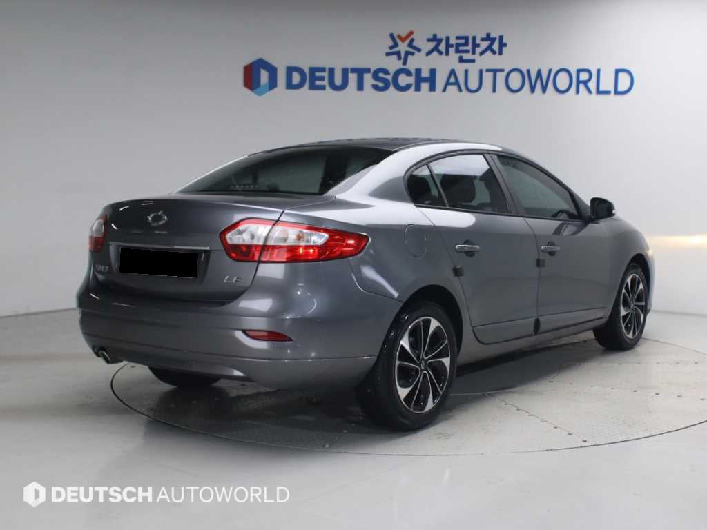 RENAULT SM3 — photo 02