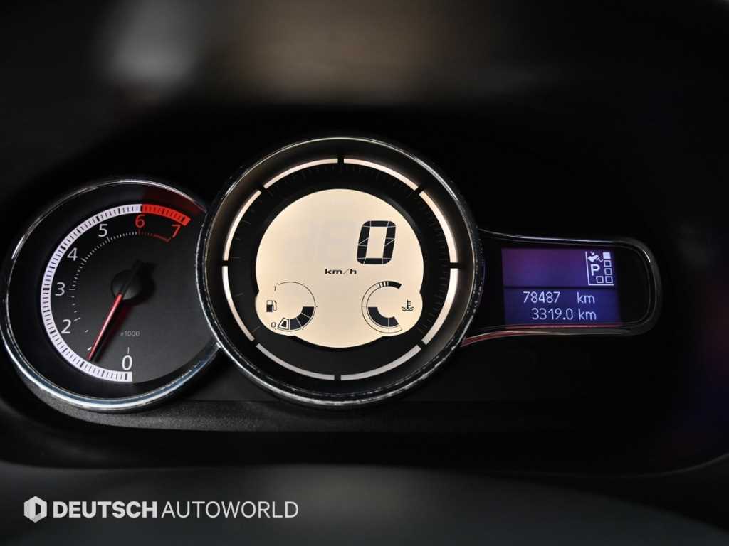 RENAULT SM3 — photo 08