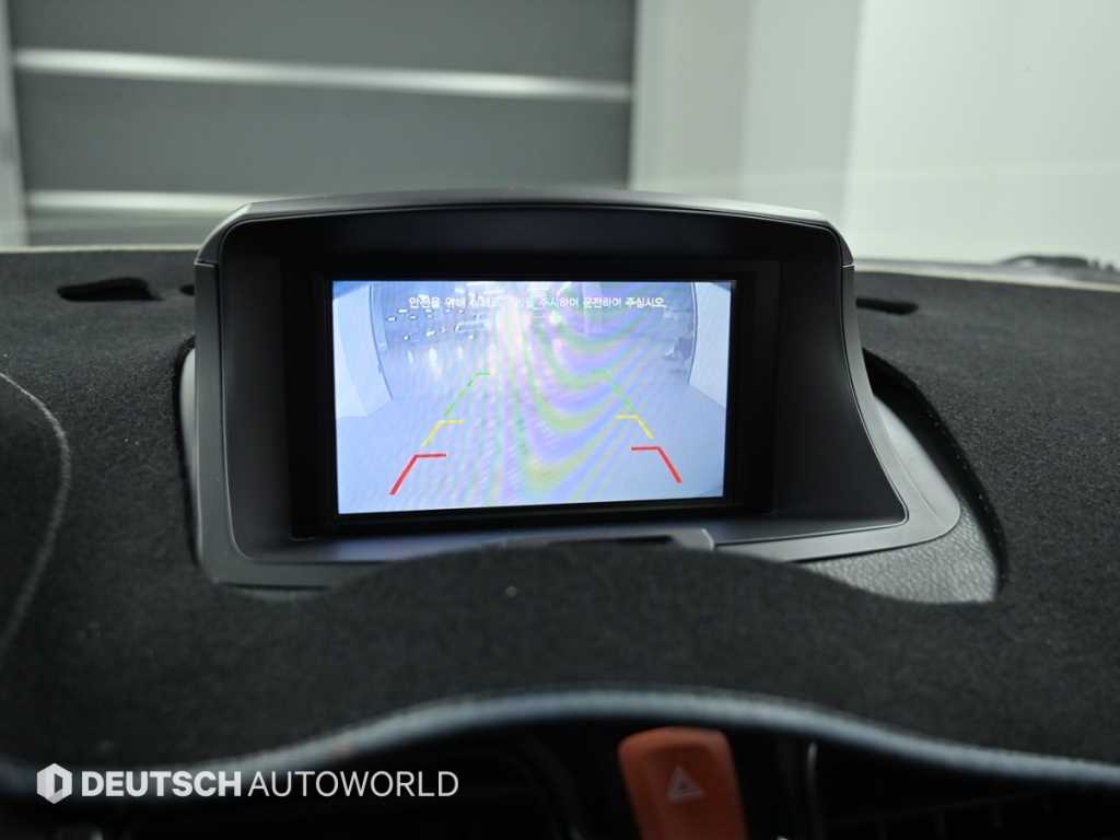 RENAULT SM3 — photo 15