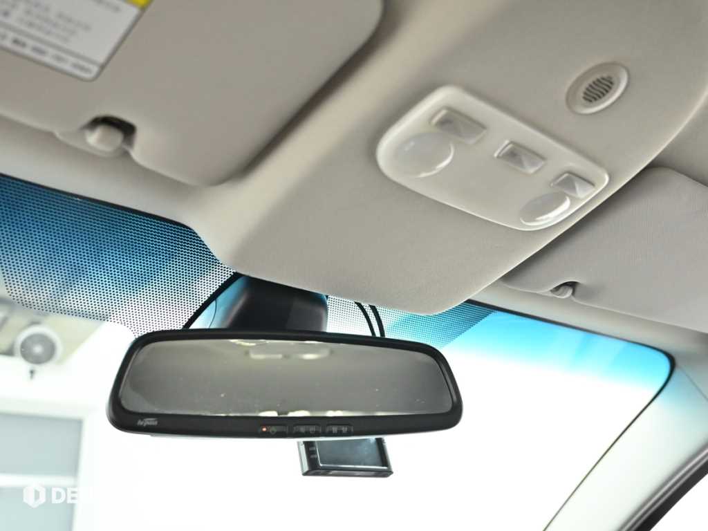 RENAULT SM3 — photo 18
