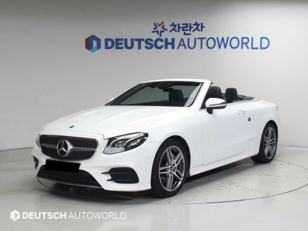 Mercedes-Benz E-Class — photo 01