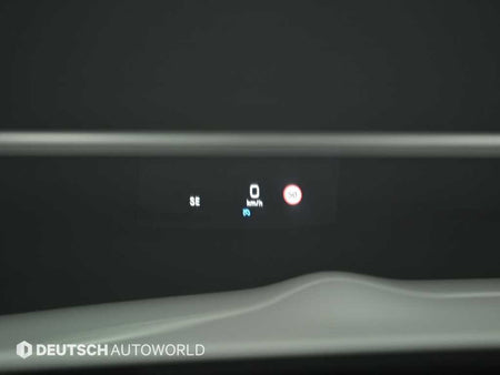 Mercedes-Benz E-Class — photo 18