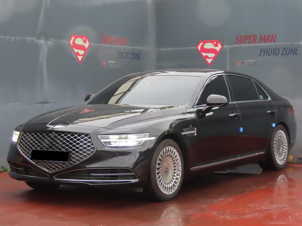 Genesis G90 — photo 01