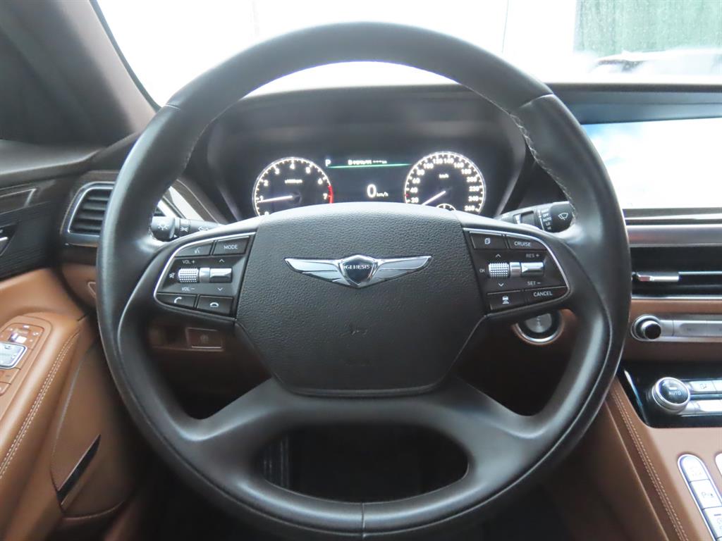Genesis G90 — photo 11